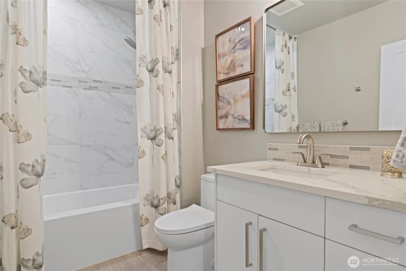 Property photo for 955 103rd Avenue Se, Bellevue photo 16