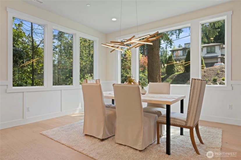 Property photo for 955 103rd Avenue Se, Bellevue photo 6