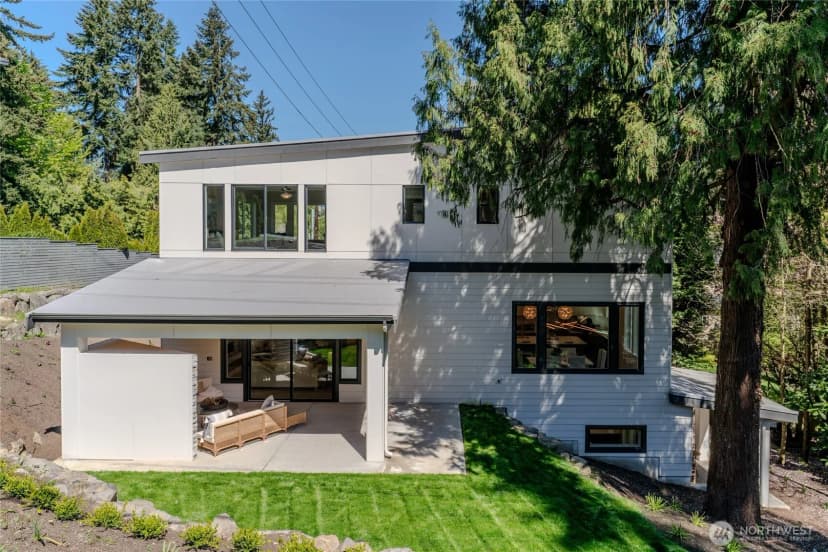 Property photo for 955 103rd Avenue Se, Bellevue photo 33