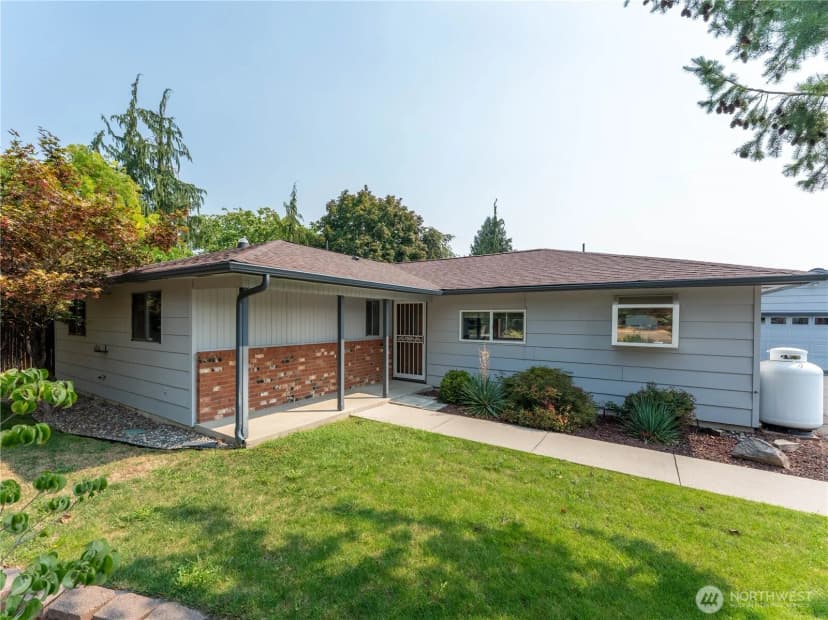 Property photo for 1205 Okanogan Avenue, Wenatchee photo 30