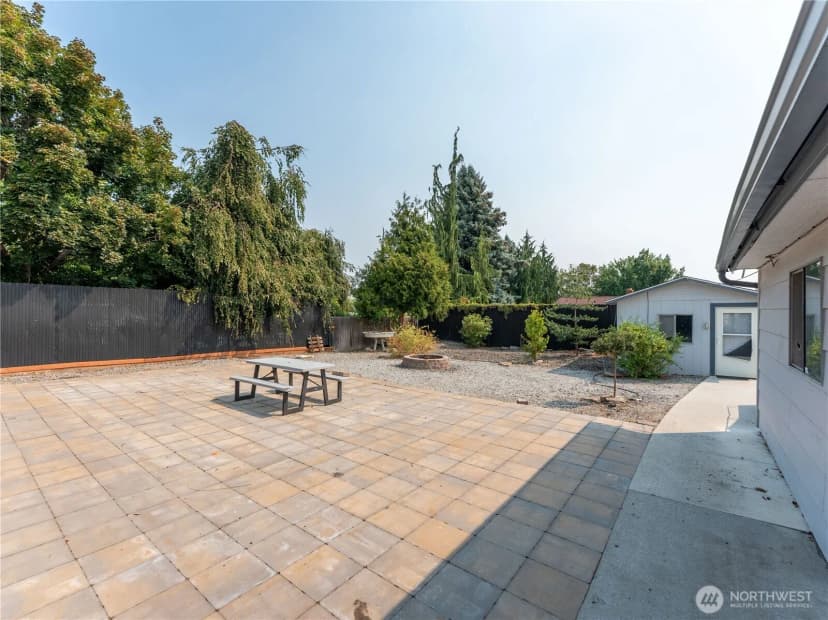 Property photo for 1205 Okanogan Avenue, Wenatchee photo 36