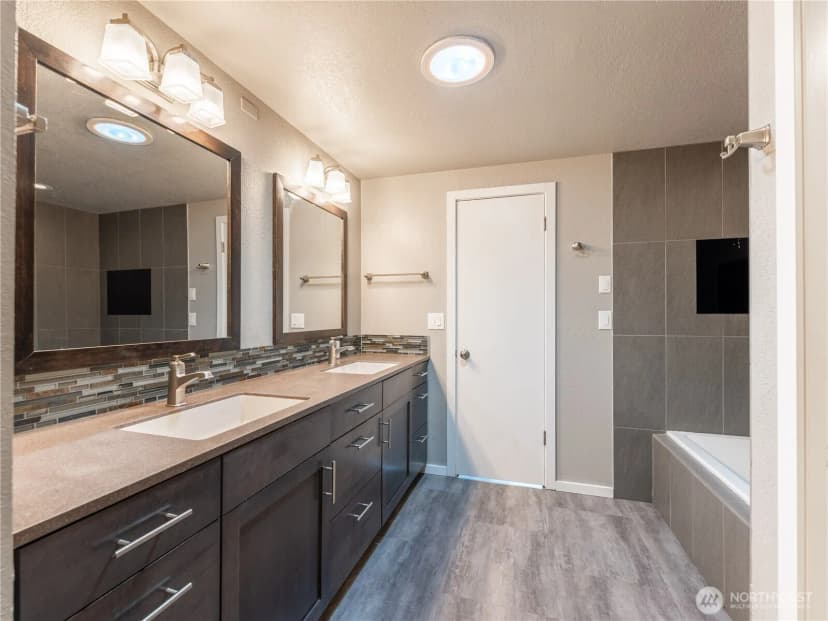 Property photo for 1205 Okanogan Avenue, Wenatchee photo 17