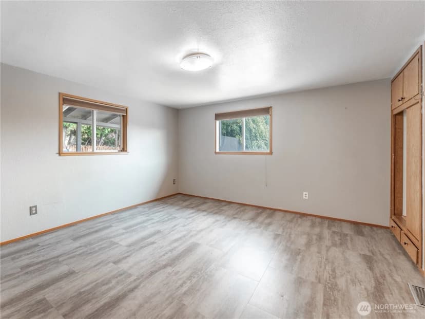 Property photo for 1205 Okanogan Avenue, Wenatchee photo 14