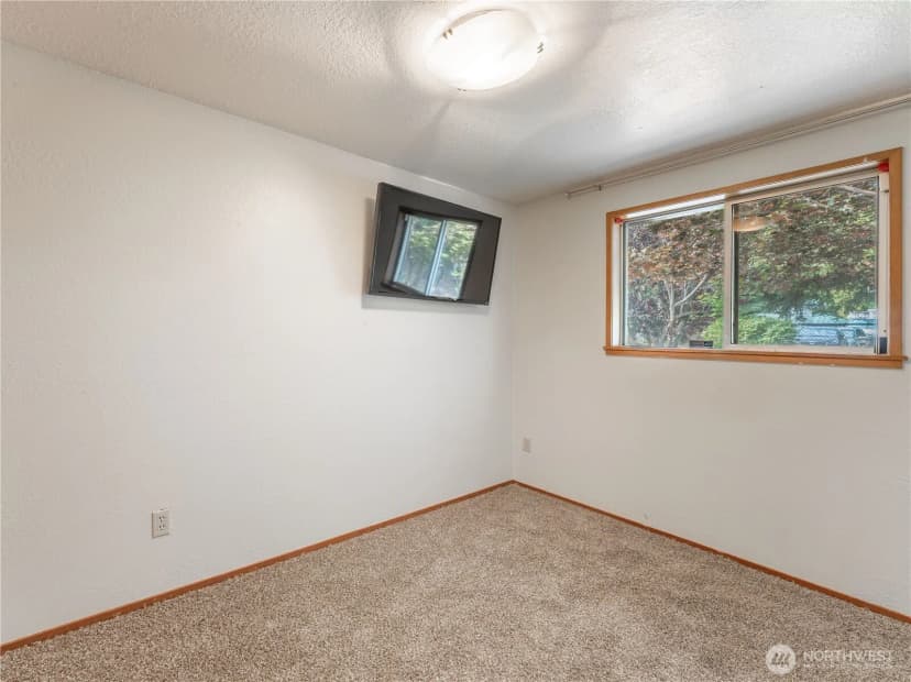 Property photo for 1205 Okanogan Avenue, Wenatchee photo 27
