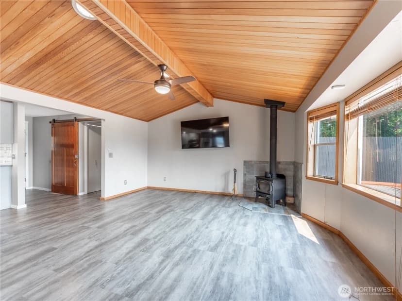 Property photo for 1205 Okanogan Avenue, Wenatchee photo 10