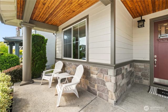 Property photo for 25526 Se 275th Place, Maple Valley photo 2