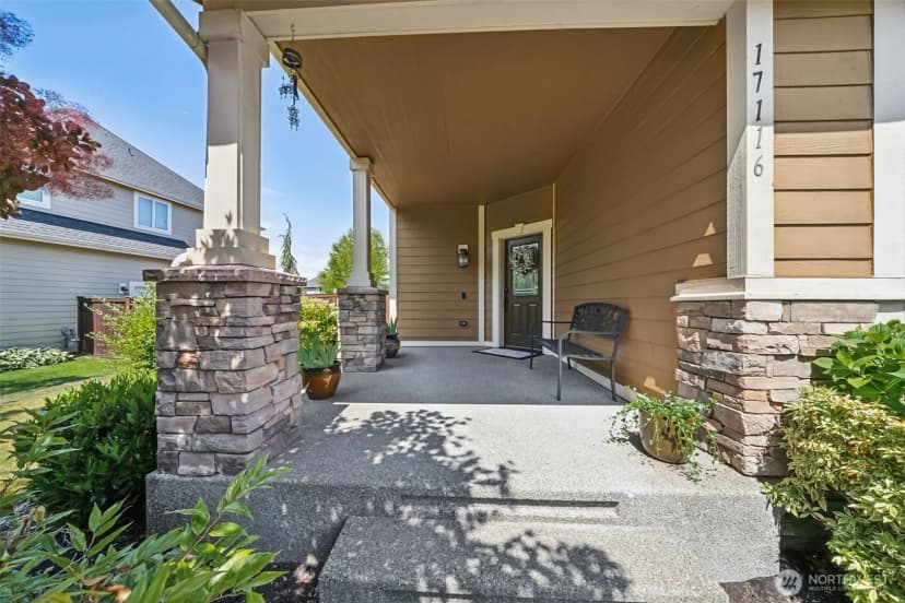 Property photo for 17116 138th Avenue E, Puyallup photo 3