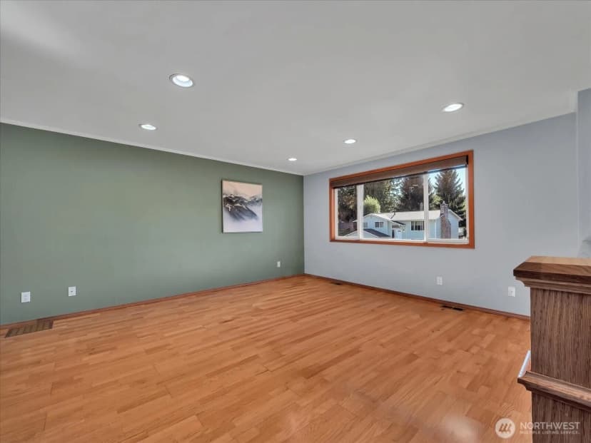 Property photo for 17503 24th Avenue Se, Bothell photo 10
