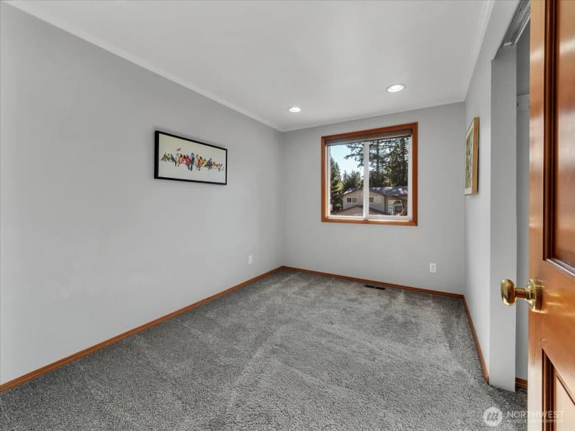 Property photo for 17503 24th Avenue Se, Bothell photo 16