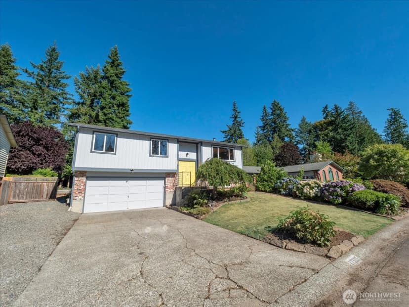 Property photo for 17503 24th Avenue Se, Bothell photo 32