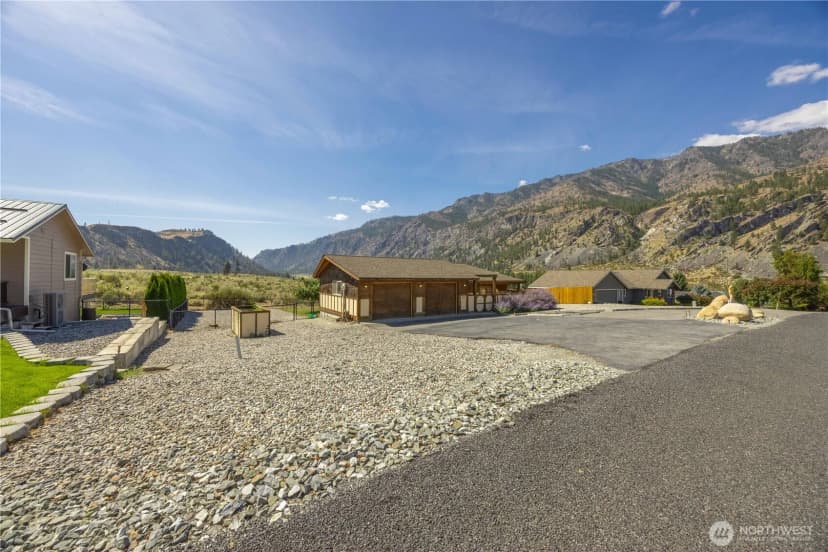 Property photo for 52 Long Drive, Pateros photo 31