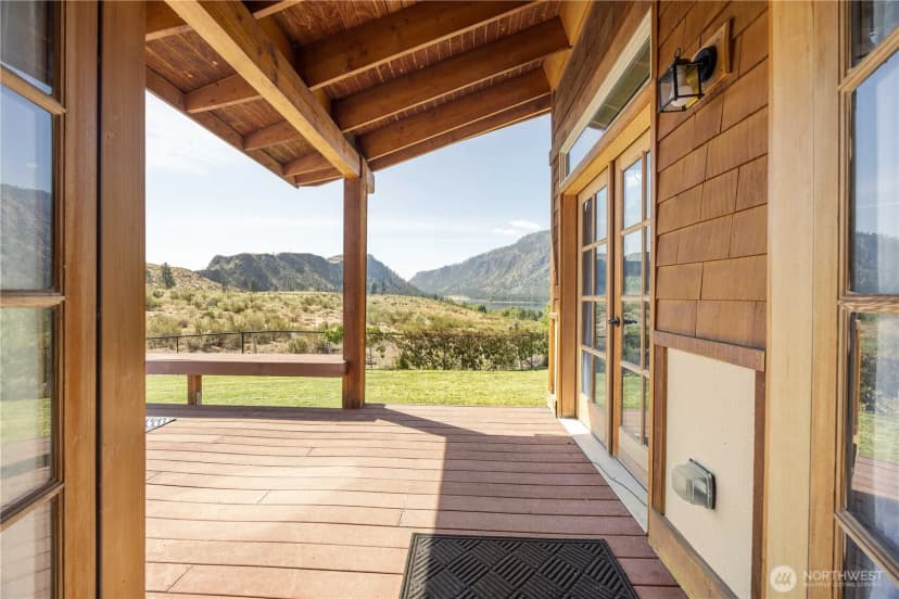 Property photo for 52 Long Drive, Pateros photo 24