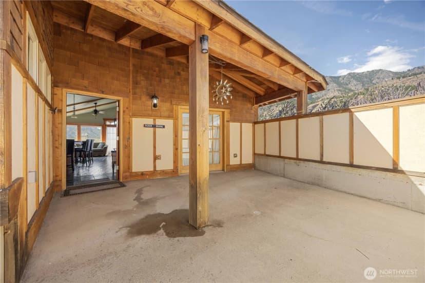 Property photo for 52 Long Drive, Pateros photo 25