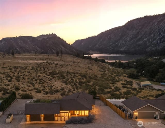 Property photo for 52 Long Drive, Pateros photo 4