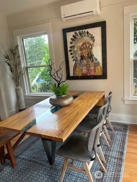 Property photo for 311 W Smith Street, Seattle photo 25