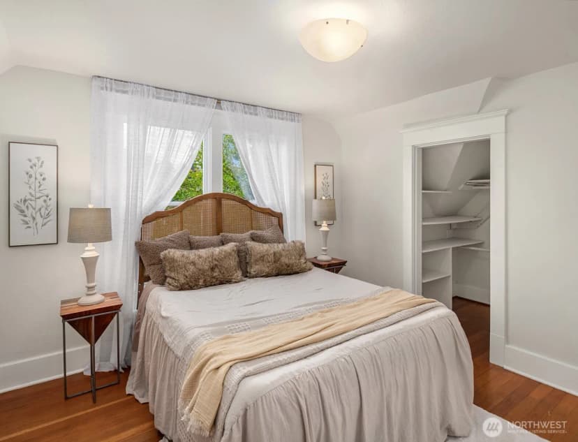 Property photo for 311 W Smith Street, Seattle photo 28