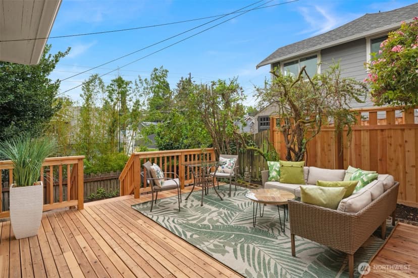 Property photo for 311 W Smith Street, Seattle photo 22