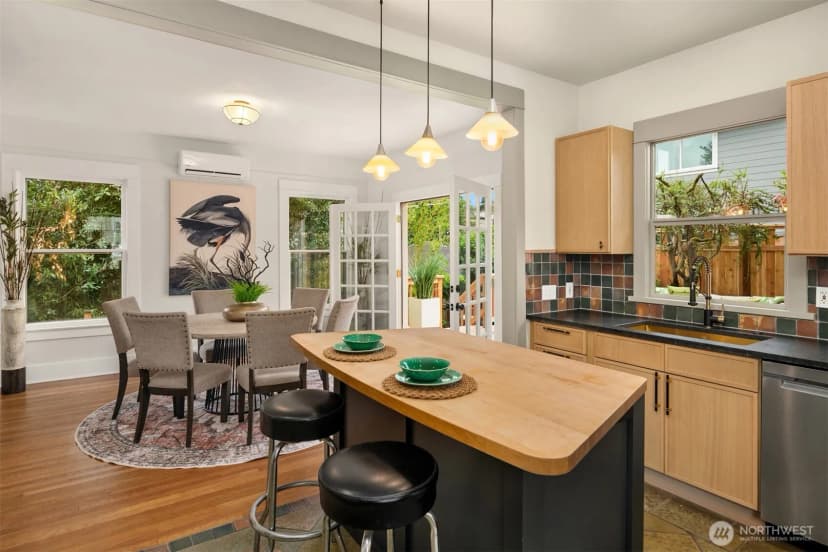Property photo for 311 W Smith Street, Seattle photo 17