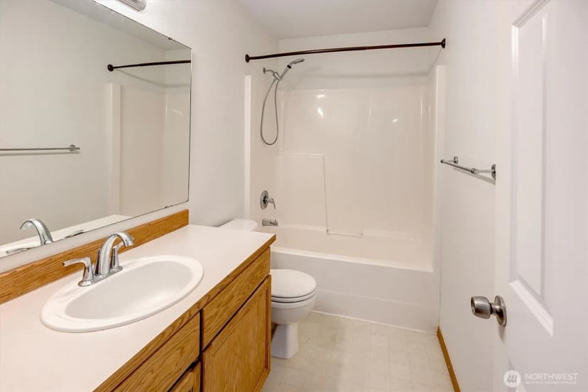 Property photo for 8408 6th Place Se, Lake Stevens photo 18