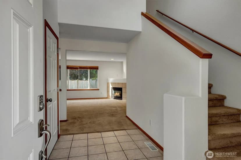 Property photo for 8408 6th Place Se, Lake Stevens photo 3