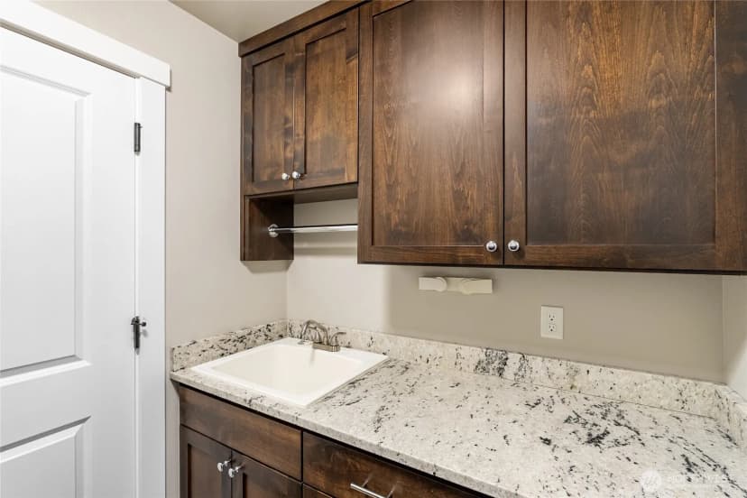 Property photo for 17717 Robinhood Lane, Snohomish photo 18