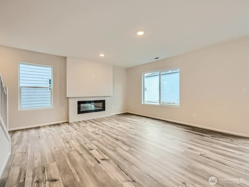 Property photo for 1407 Salzer Creek Drive Drive, Centralia photo 6