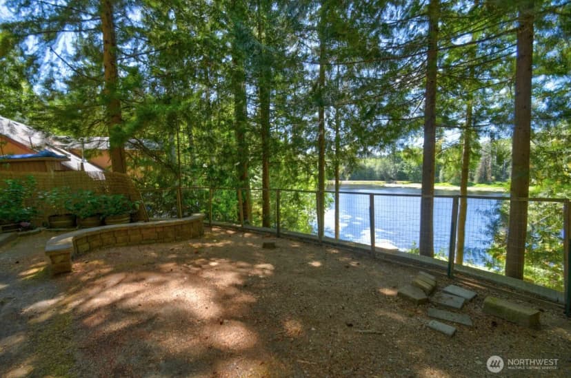 Property photo for 8747 Laguna Drive Sw, Olympia photo 30
