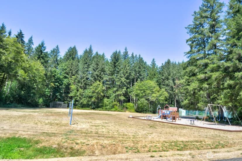 Property photo for 8747 Laguna Drive Sw, Olympia photo 37