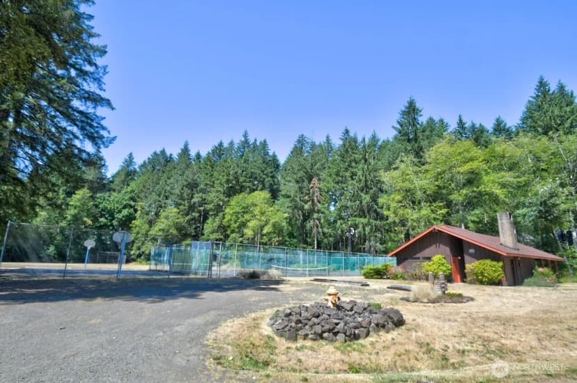 Property photo for 8747 Laguna Drive Sw, Olympia photo 36