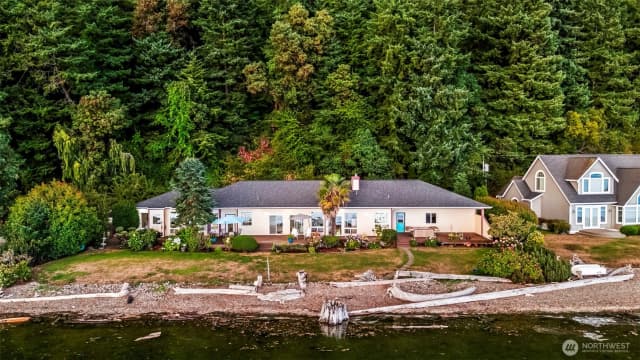 Property photo for 515 Issaquah Road, Fox Island