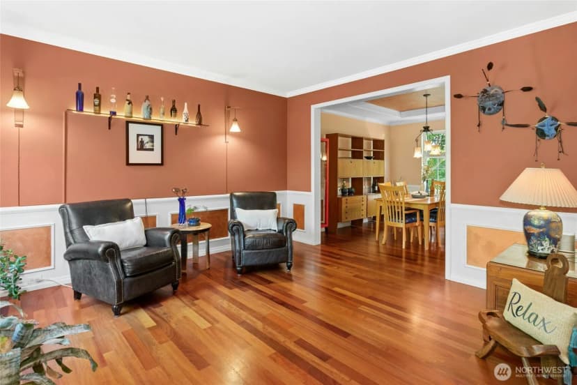 Property photo for 19033 29th Avenue Se, Bothell photo 8