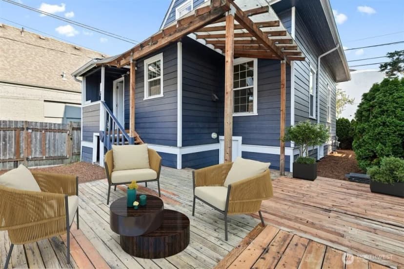 Property photo for 1310 Ne 52nd Street, Seattle photo 24