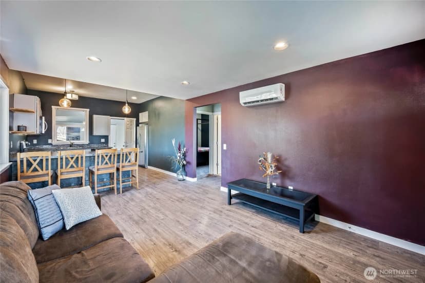 Property photo for 747 S Chelan Avenue, Wenatchee photo 6