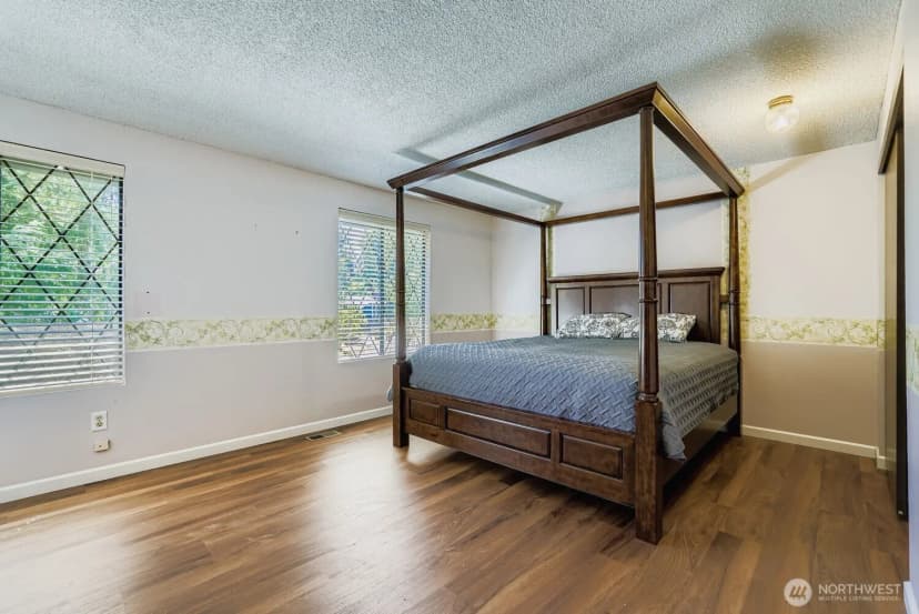 Property photo for 16629 158th Place Se, Renton photo 14