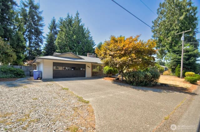 Property photo for 6617 Husky Way Se, Lacey photo 2