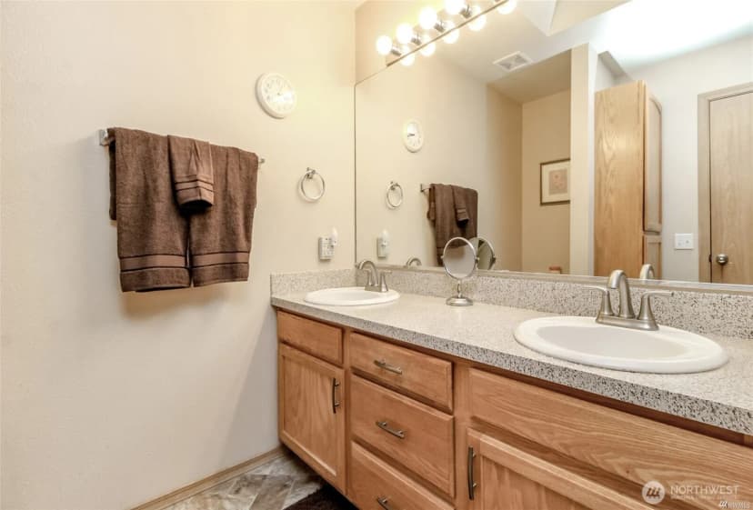 Property photo for 14602 69th Avenue Ct E, Puyallup photo 19