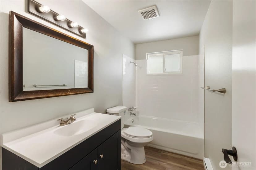 Property photo for 715 110th Street S, Tacoma photo 9