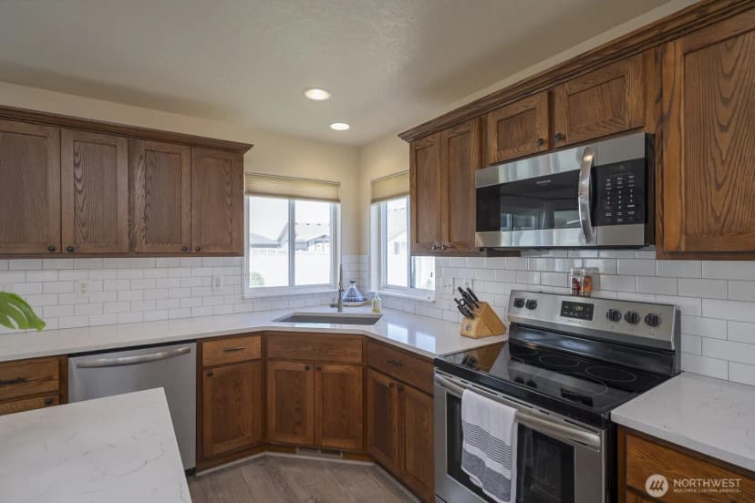 Property photo for 807 5th Avenue Ne, Ephrata photo 12