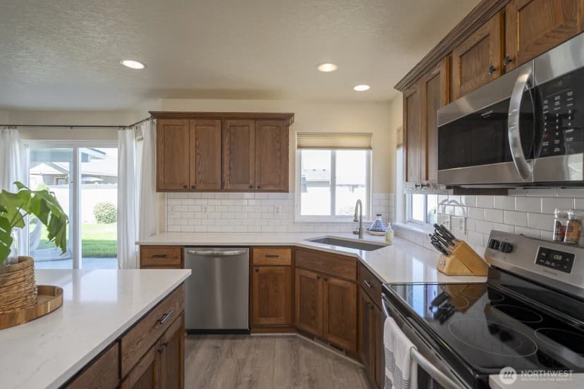 Property photo for 807 5th Avenue Ne, Ephrata photo 11