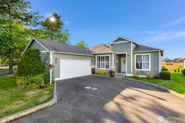 Property photo for 500 Fieldstone Loop #51, Lynden