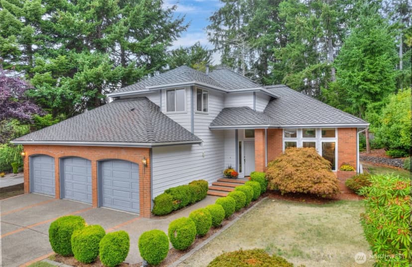 Property photo for 311 Keach Loop, Steilacoom photo 2
