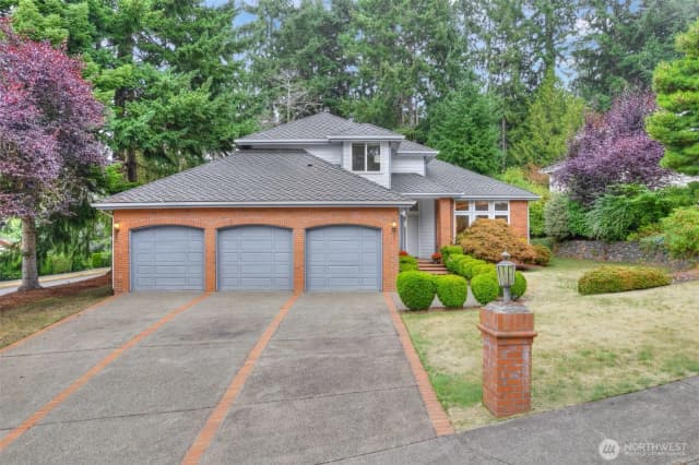 Property photo for 311 Keach Loop, Steilacoom
