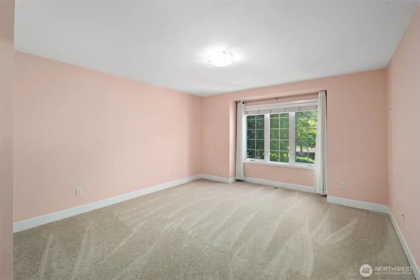 Property photo for 2040 277th Avenue Se, Sammamish photo 33
