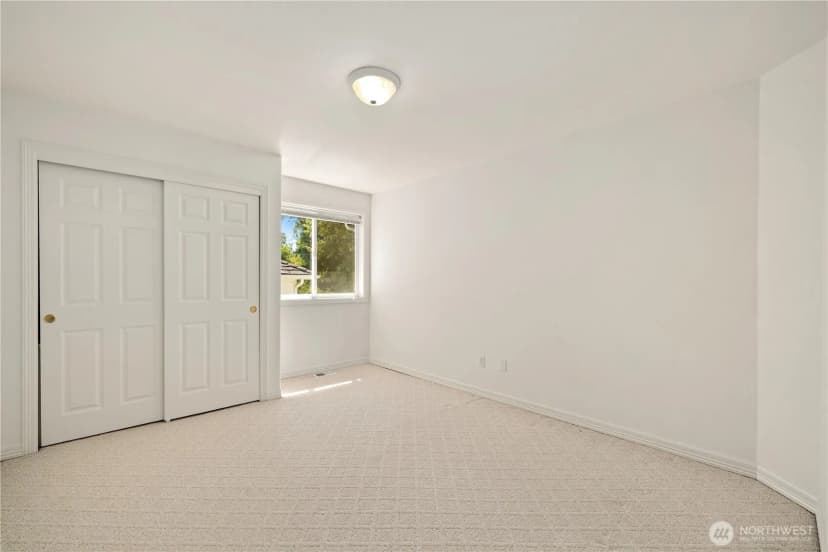 Property photo for 831 Sw 355th Court, Federal Way photo 27