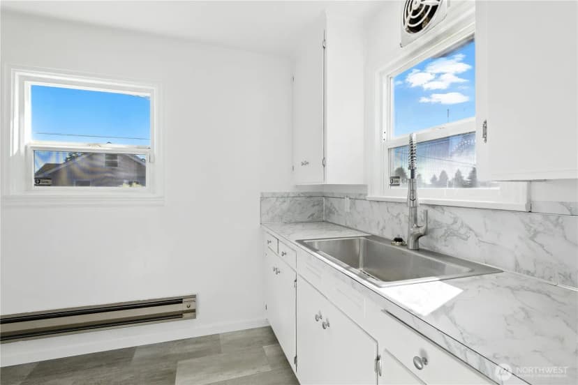 Property photo for 6646 S Clement Avenue, Tacoma photo 9