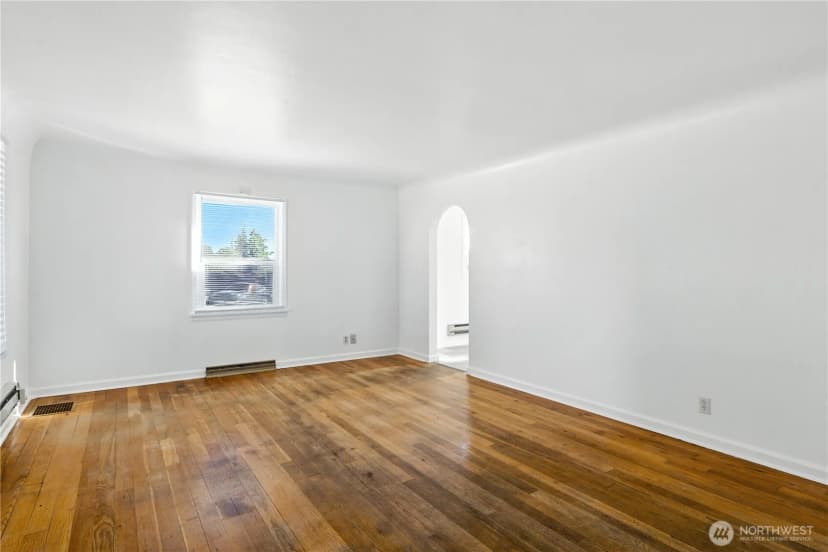 Property photo for 6646 S Clement Avenue, Tacoma photo 3