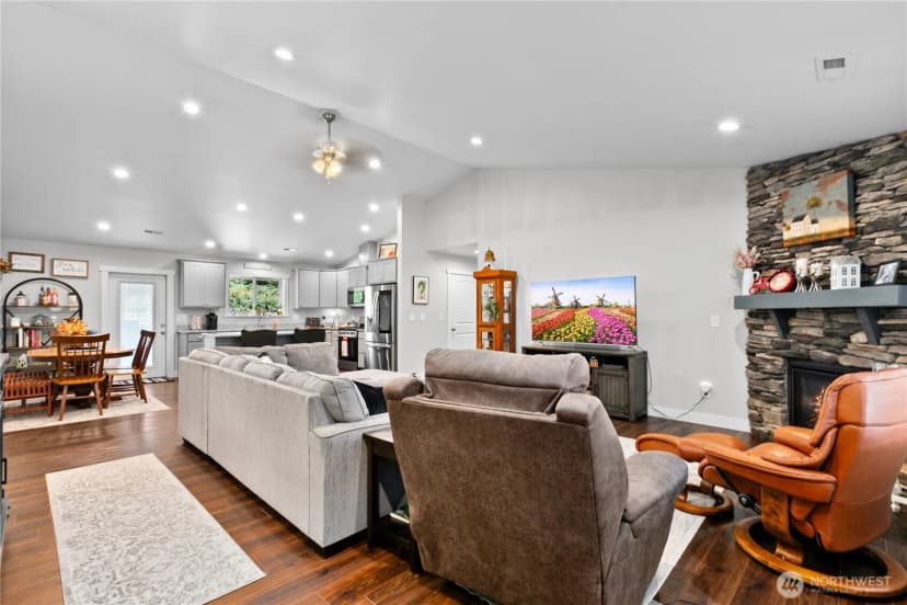 Property photo for 1305 Cashmere Lane, Everson photo 15