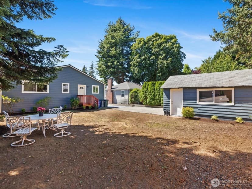 Property photo for 10126 Ne 186th Street, Bothell photo 14