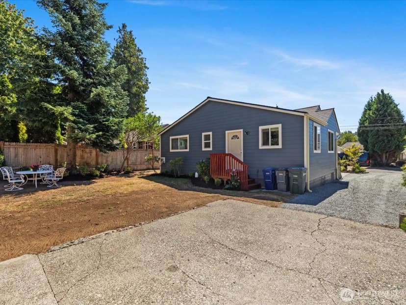 Property photo for 10126 Ne 186th Street, Bothell photo 11