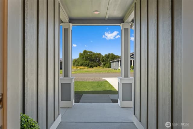 Property photo for 3100 Roan Drive, Ellensburg photo 5